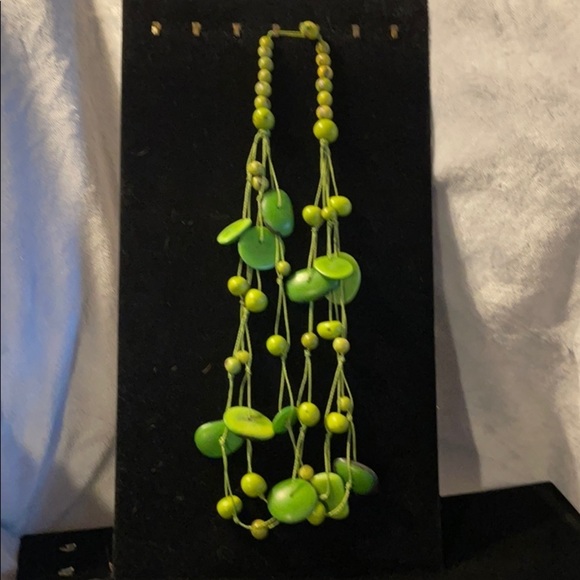 Jewelry - Green Wood Bead Necklace